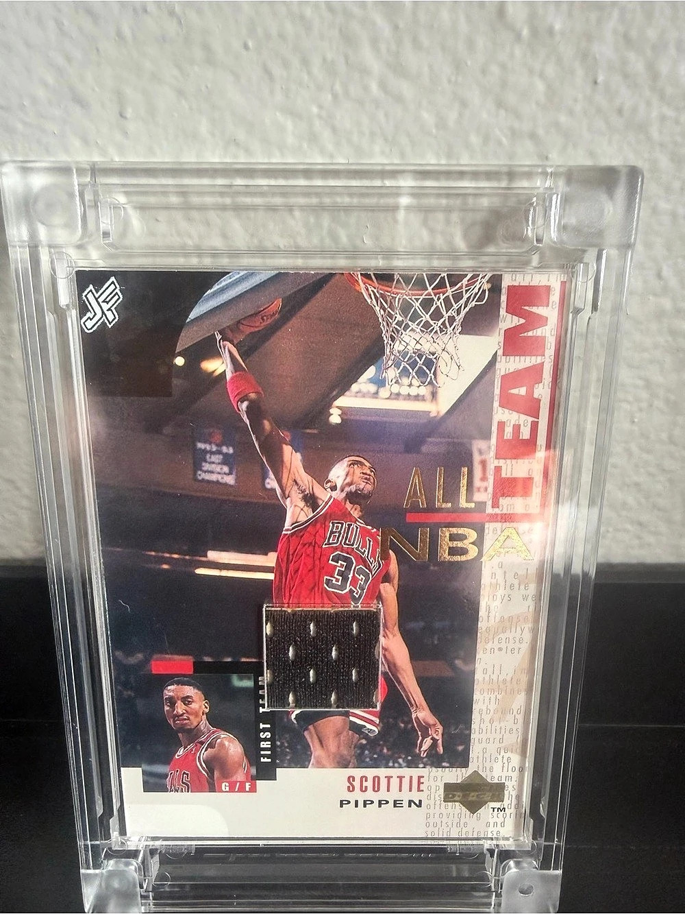 Jersey Fusion Scottie Pippen NBA Basketball Edition - Incl. 97-98 Worn Jersey